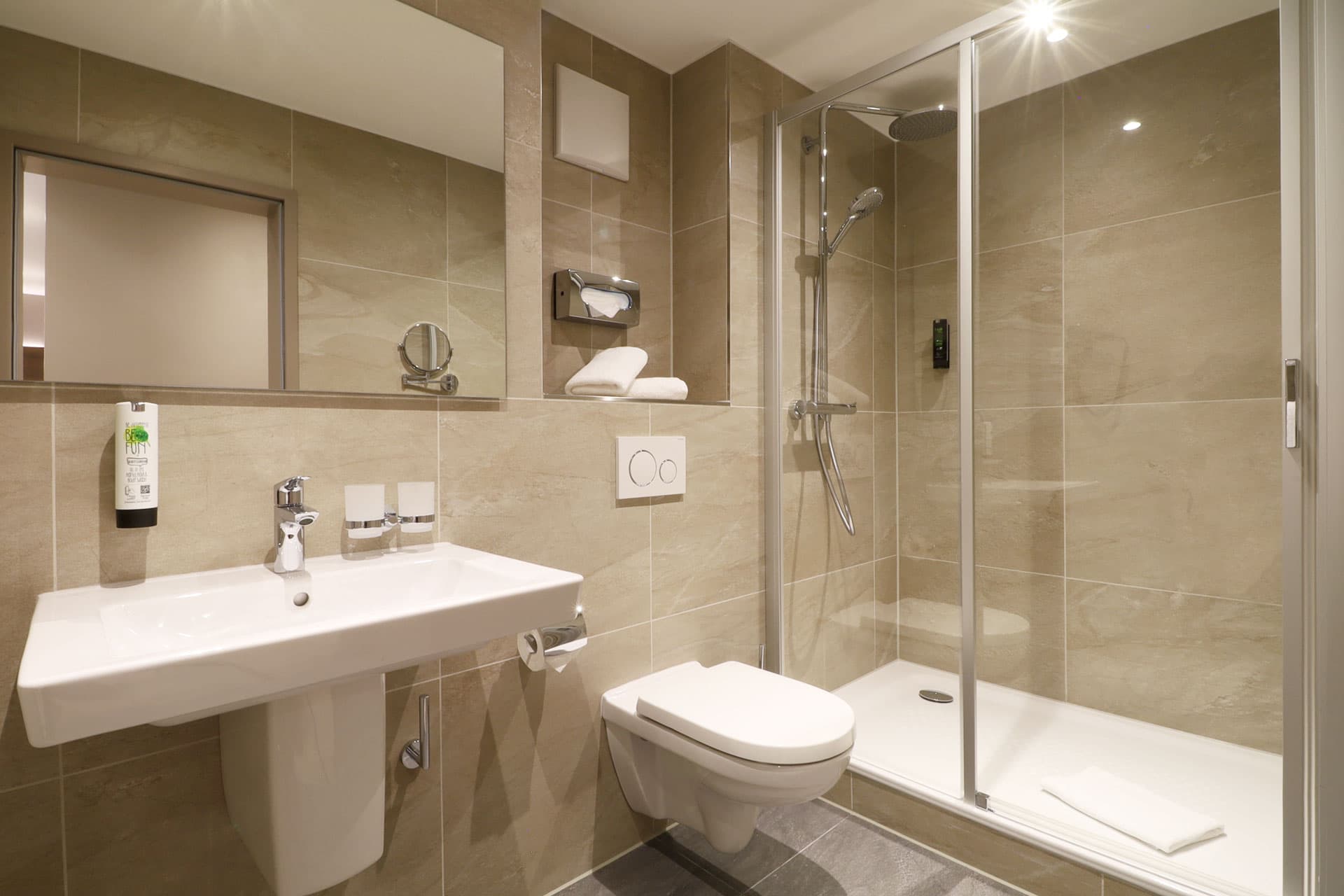 Badezimmer der Premium Junior Suite